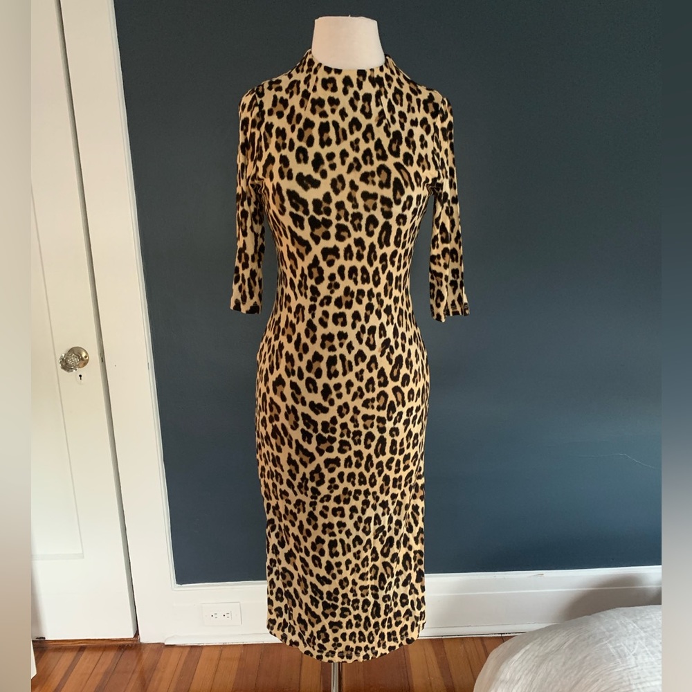Alice + Olivia NWT leopard dress size 6